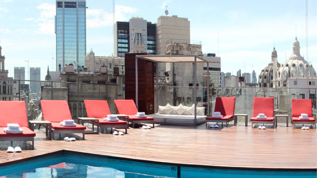 Solterrasse med pool pHotel 725 Continental, Buenos Aires